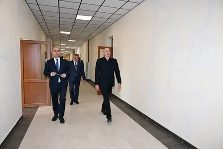 Prezident Xankəndidə Qarabağ Universitetində görülən işlərlə tanış olub - YENİLƏNİB