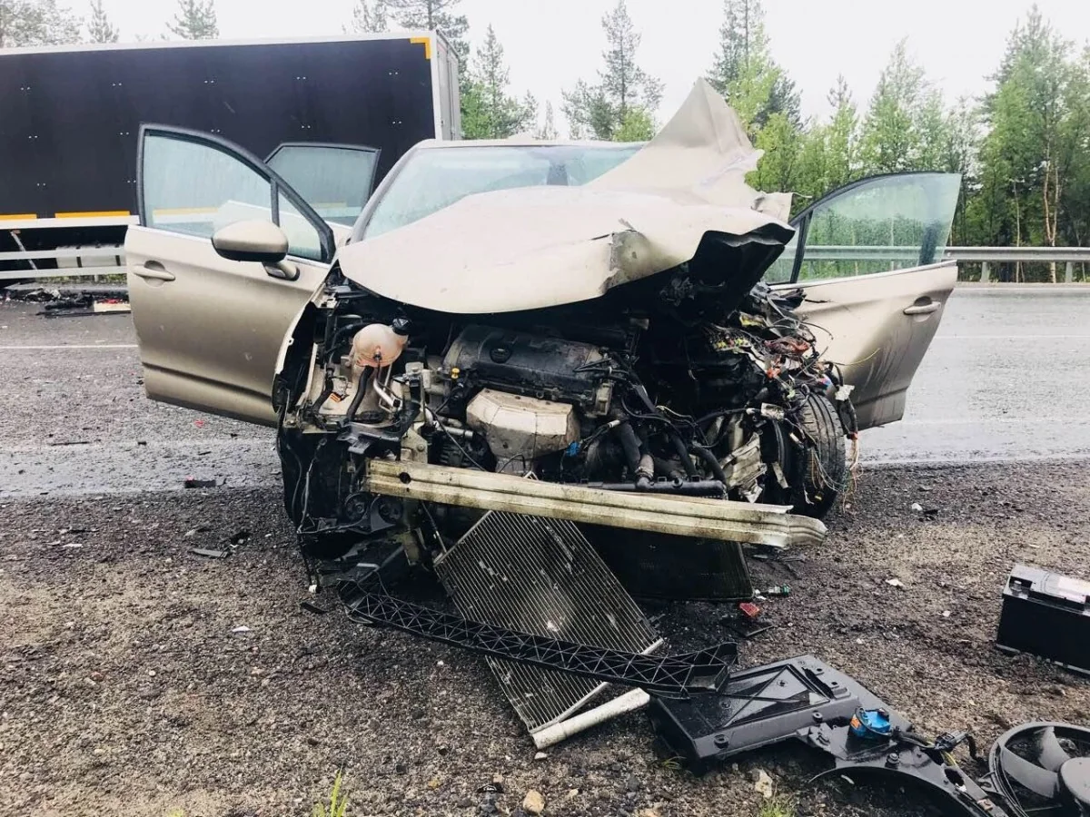 Zabratda iki avtomobil toqquşdu, 43 yaşlı qadın yaralandı