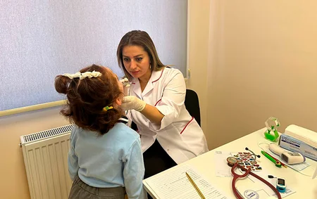 Laçında uşaqların kompleks tibbi müayinəsi aparılıb
