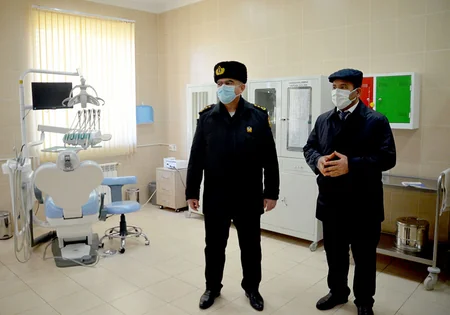 Представители Аппарата омбудсмена посетили воинскую часть ВМС