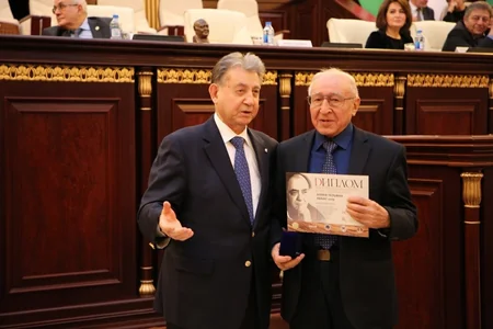 Akademik Azad Mirzəcanzadənin 90 illik yubileyinə həsr olunan beynəlxalq konfransı başlayıb