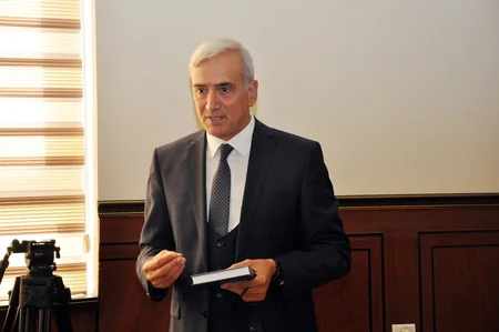 Vüqar Rəhimzadənin monoqrafiyasının təqdimatı keçirilib