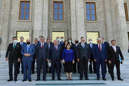 Azərbaycan və Türkiyənin parlament sədrləri görüşüb