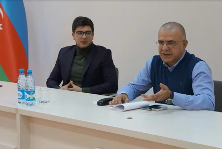 Elçin Mirzəbəyli: “Bəxtiyar Vahabzadə ilə aramızda qəribə bağlılıq vardı”