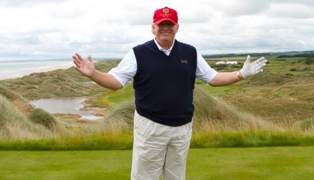 Donald Tramp tətilə gedib
