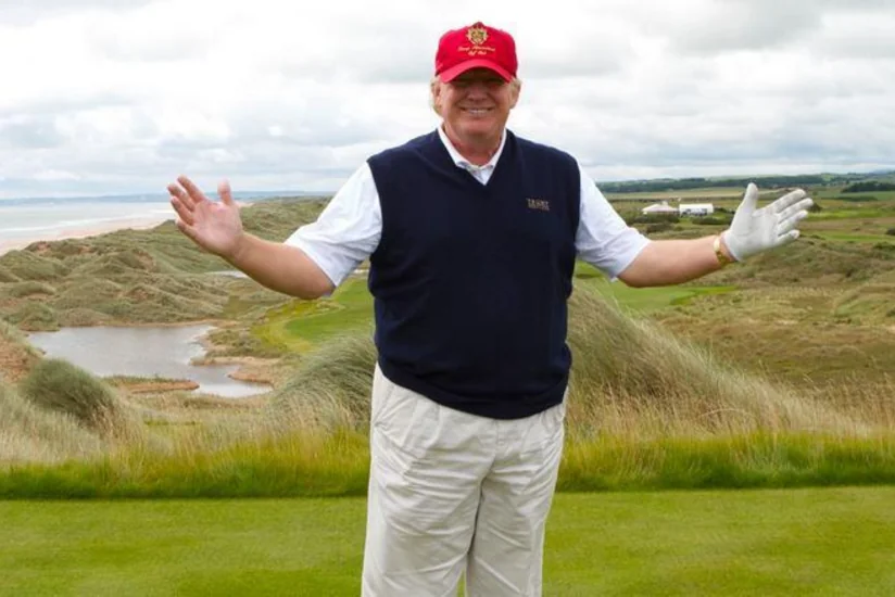 Donald Tramp tətilə gedib