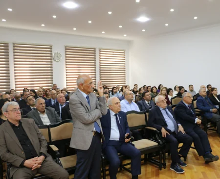 “Azərbaycan ərazisinin seysmik təhlükə xəritəsi”nin təqdimatı və müzakirəsi keçirilib