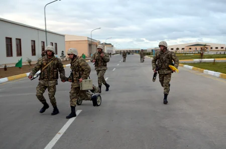 Azerbaijani military unit conducts artillery relay competitions