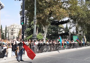 Gəncədə hərbi yürüş keçirilib