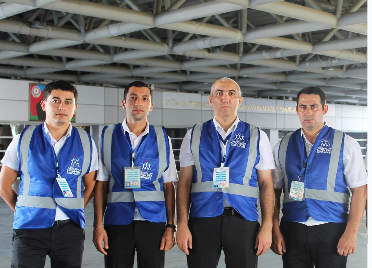 Bakı Beynəlxalq Avtovağzal Kompleksində işçilərə yeni geyimlər paylanıb