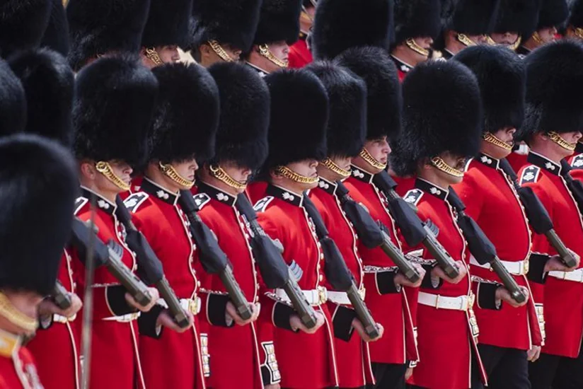 Britaniyanın baş naziri hərbçilərin sayının ixtisarı haqqında xəbəri təkzib edib