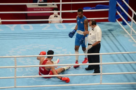 Tokio-2020: Azərbaycan boksçusu yarımfinala yüksəlib