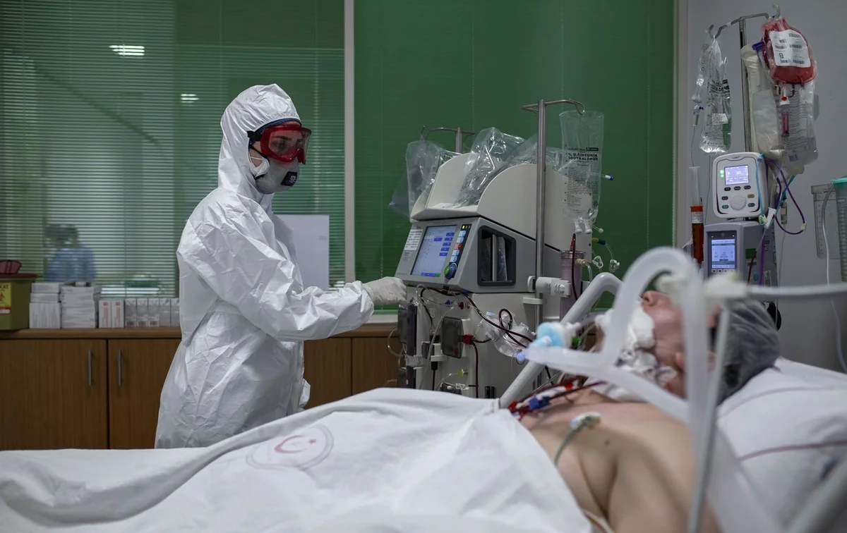 Turkey sees over 98,000 new COVID cases