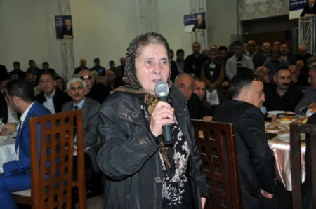 Yasamal seçiciləri: Birmənalı olaraq Ülvi Quliyevə səs verəcəyik - FOTO