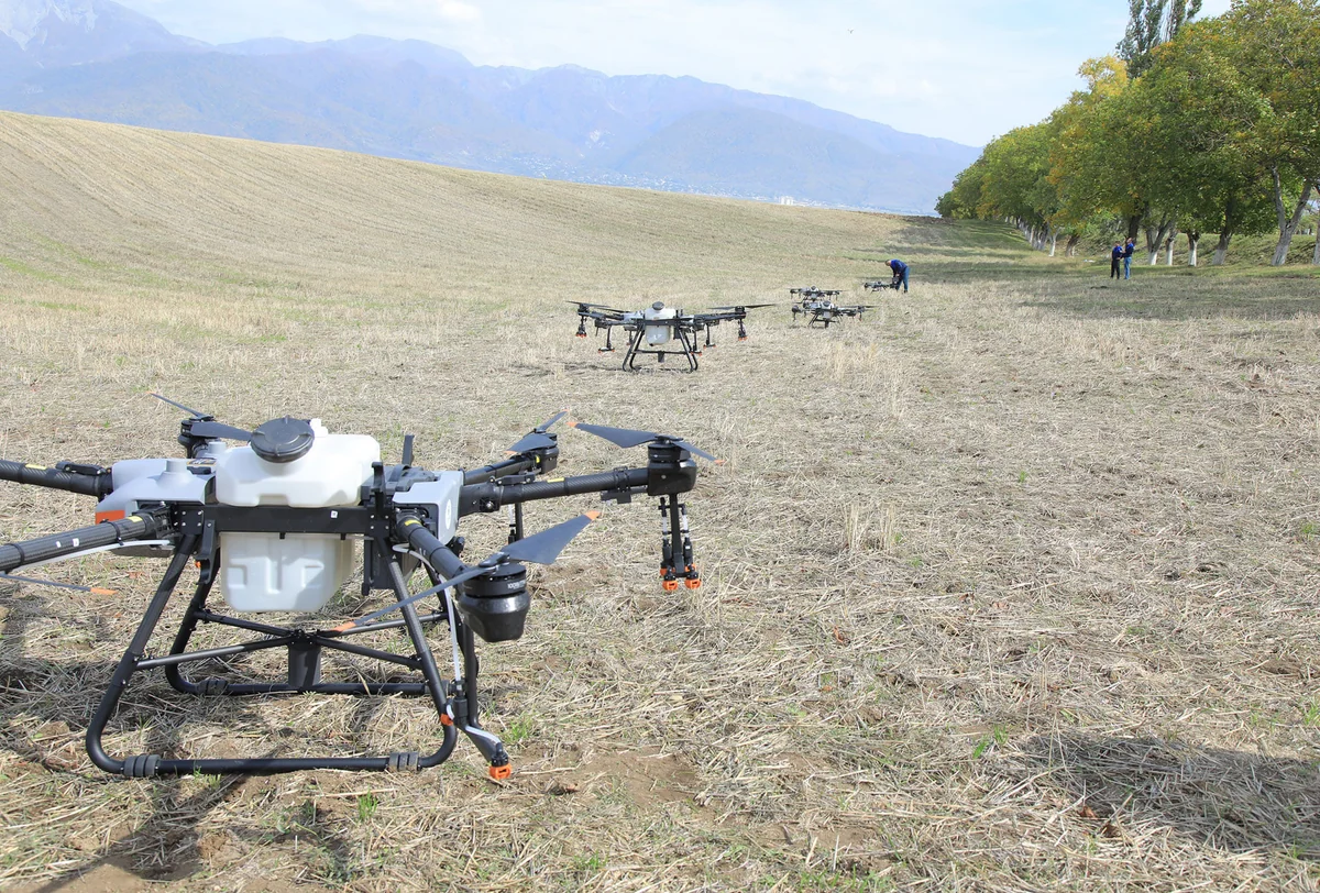 “Dron idarəedilməsi və dəqiq aqronomluq” üzrə təlimlər izlənilib