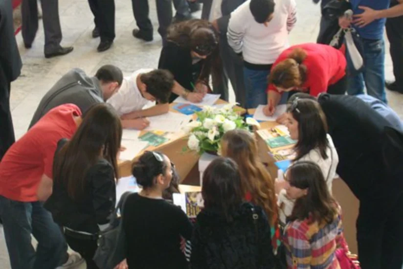 ​Naxçıvanın əmək bazarında xarici işçi qüvvəsi artıb