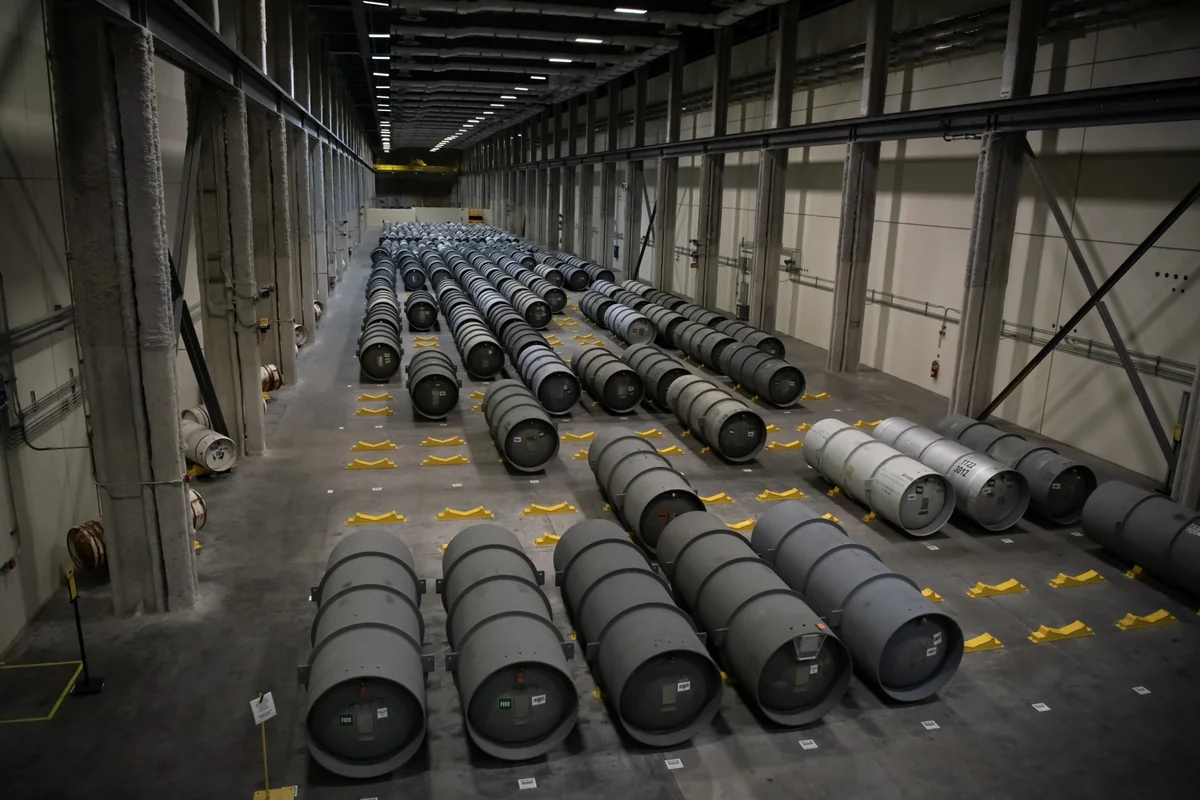 Rusiya sanksiyalara cavab olaraq ABŞ-yə uran ixracını məhdudlaşdırıb