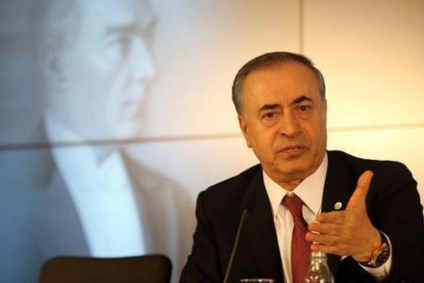 Qalatasarayın futbolçusuna və prezidentinə cəza verilib