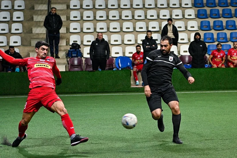 Minifutbol çempionatı: “Zirə” ardıcıl 10-cu qələbəsini qazanıb