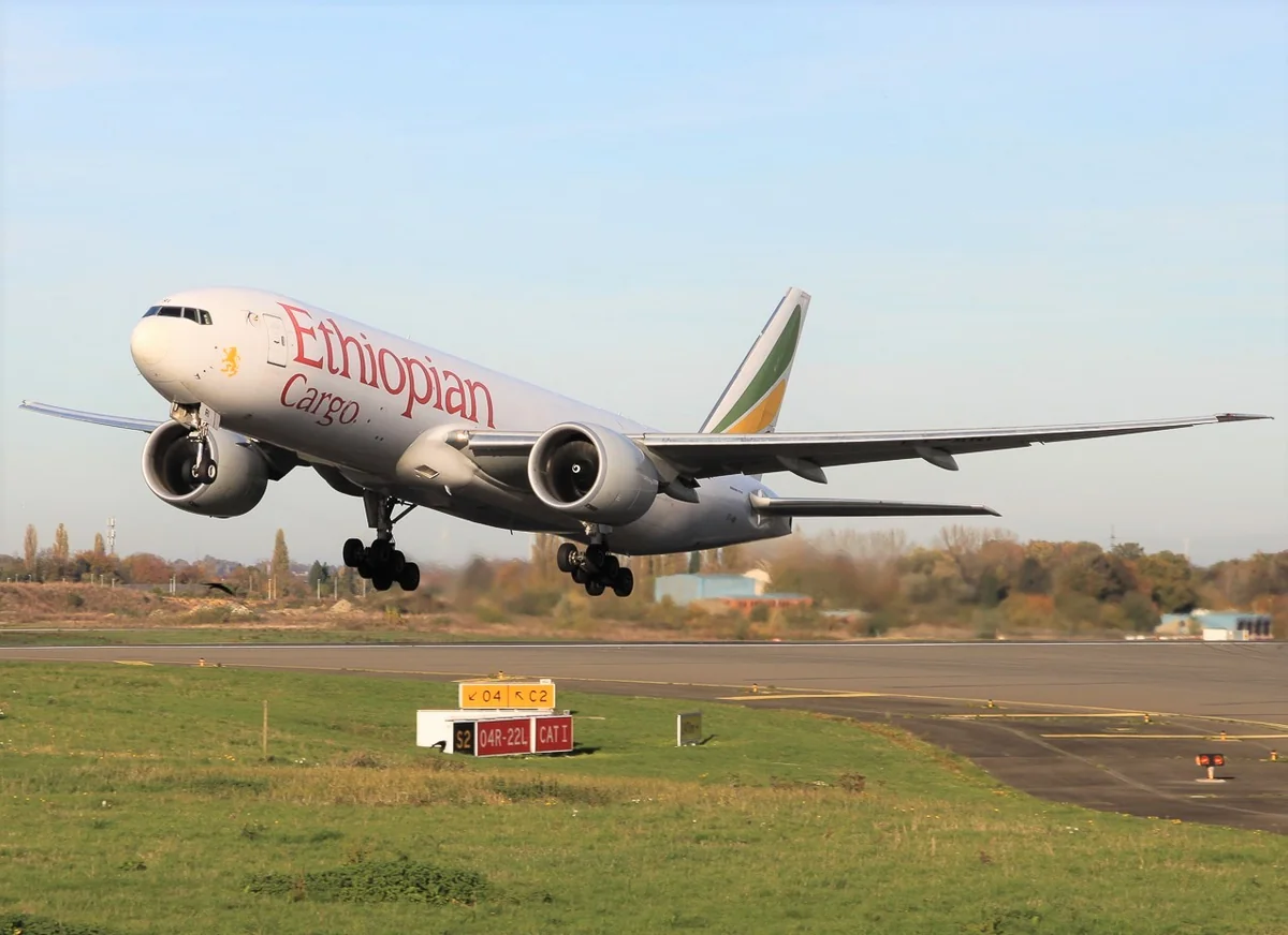 Central African Republic, UAE ink agreement to build new airport in Bangui
