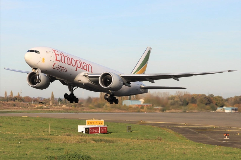 Central African Republic, UAE ink agreement to build new airport in Bangui