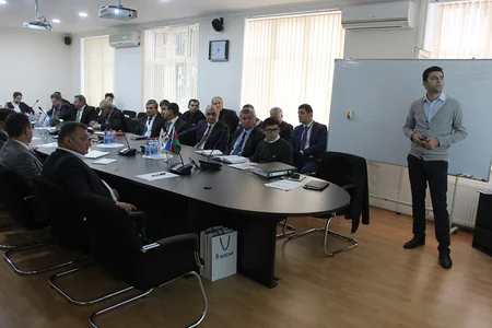 Heydər Əliyev adına neft emalı zavodunda ictimaiyyətlə görüş keçirilib