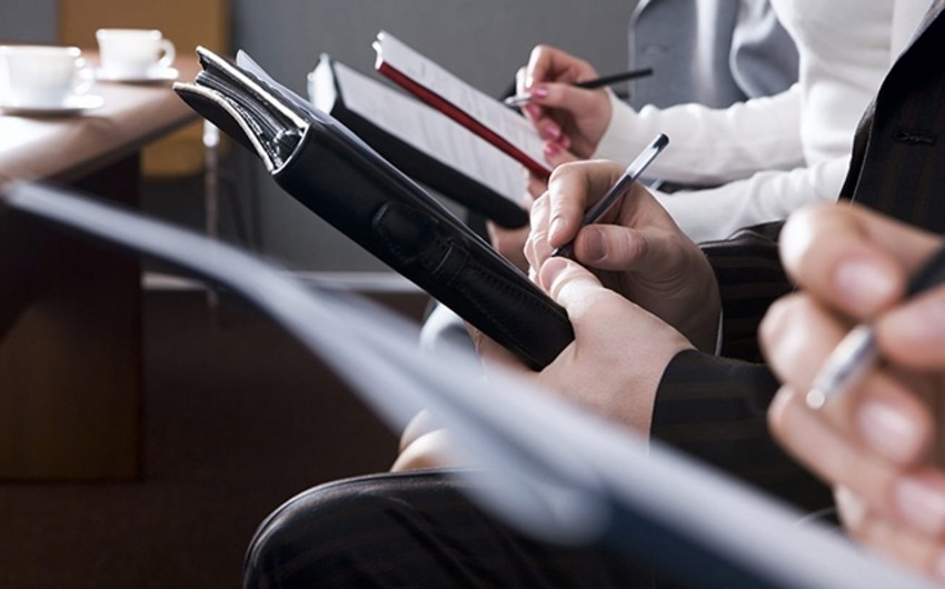 Those who illegally interfere in activities of journalists in Azerbaijan to be fined up to $353