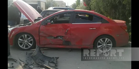 Sumqayıtda zəncirvari qəza baş verib, xəsarət alan var