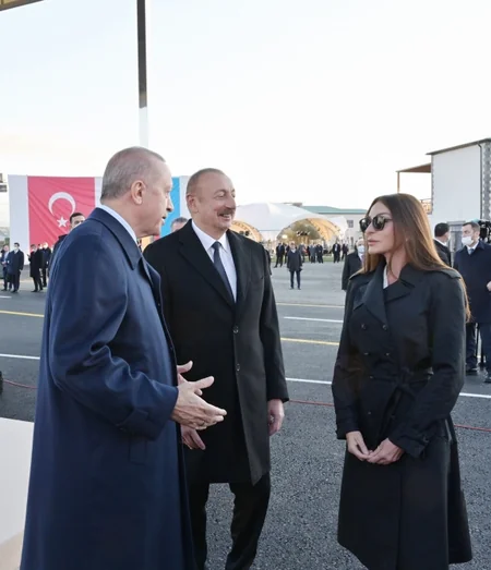 Ərdoğanı Zəngilanda Prezident İlham Əliyev qarşılayıb