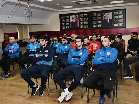 Azərbaycan I Liqası klubunun üzvlərinə danışılmış oyunlarla bağlı seminar keçirilib