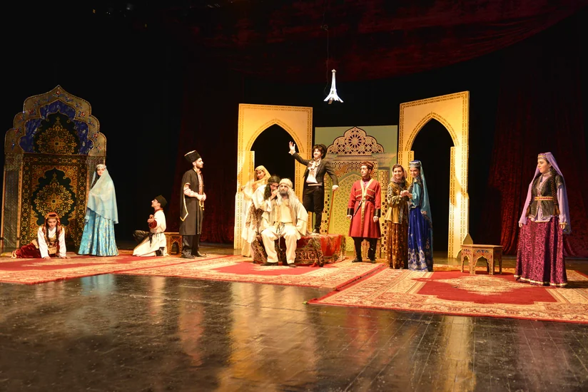 BANM-in tələbələri Milli Dram Teatrında tamaşa nümayiş etdiriblər