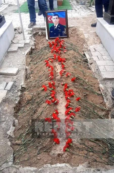 Laçında avtomobil qəzasında həlak olan hərbçi Gəncədə dəfn olunub - YENİLƏNİB 