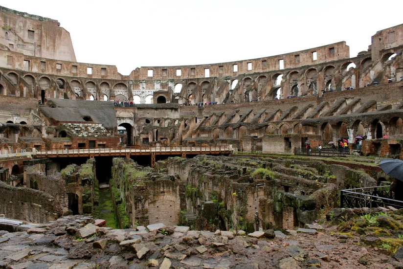 Kolizey bir ayda üçüncü vandalizm hadisəsi ilə üzləşib