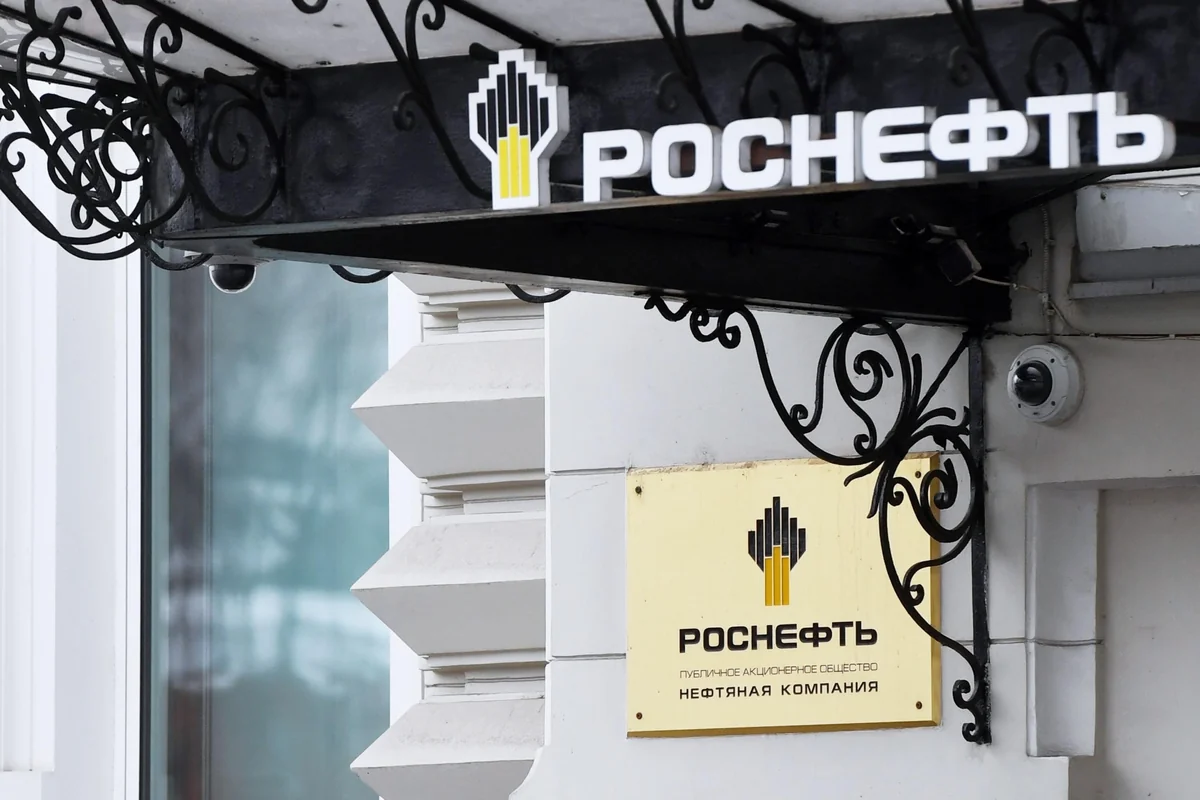 Rosneft signs 10-year oil supply agreement with India