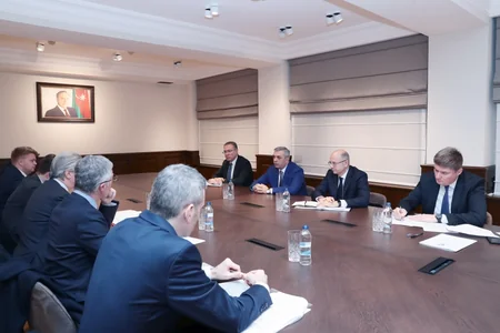 Head of Azerbaijan's Presidential Administration meets British State Minister for Exports