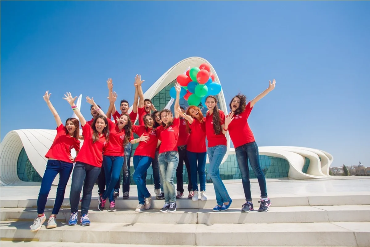 Azerbaijani youth choose western traditions - SURVEY