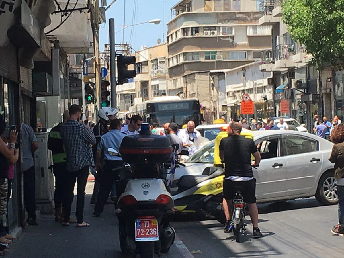 Car crashes into people in Tel Aviv