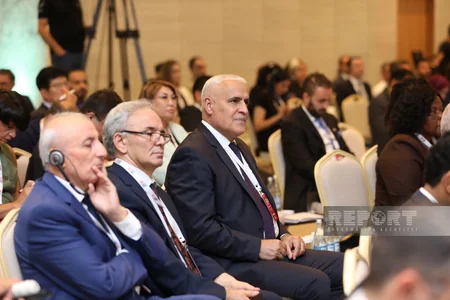 Şuşa Qlobal Media Forumunda ilk sessiya keçirilir