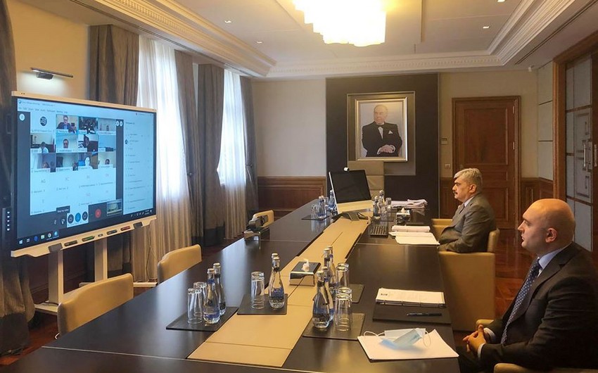 Azərbaycan və QDTİB bank və biznes sahəsində mövcud imkanları müzakirə edib