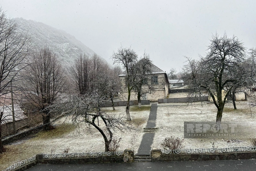 İlisu kəndinə ilk qar yağıb