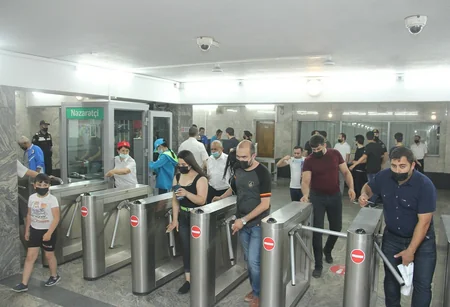 Bakı metrosu Avropa çempionatı ilə bağlı sosial posterlər təqdim edib