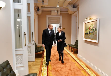 Prezident və birinci xanım Bakıda Uşaq-Gənclər İnkişaf Mərkəzində yaradılan şəraitlə tanış olublar