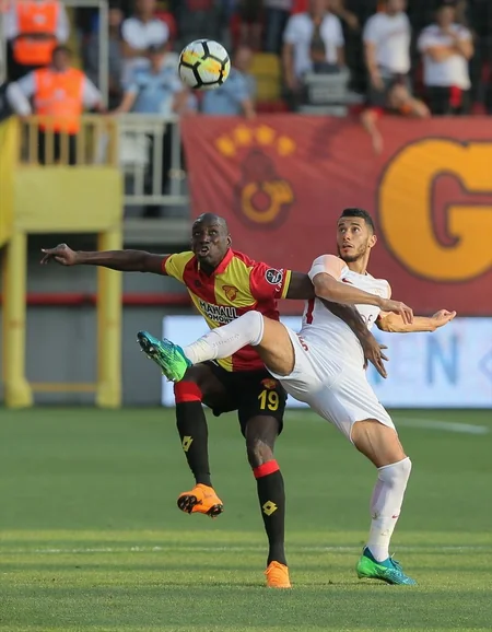 Qalatasaray 21-ci dəfə Türkiyə çempionu olub