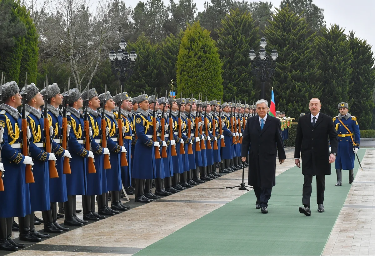 Qazaxıstan Prezidenti Kasım-Jomart Tokayevin rəsmi qarşılanma mərasimi olub - YENİLƏNİB