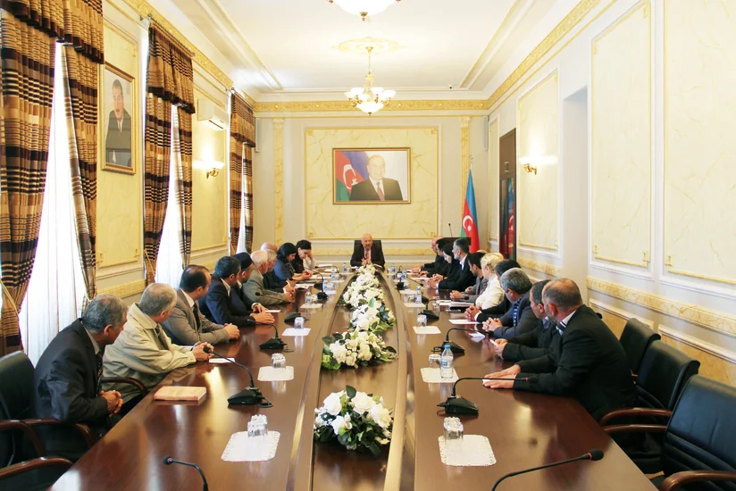 Azərbaycanda dövlət qeydiyyatından keçən dini icmaların sayı 808-ə çatıb