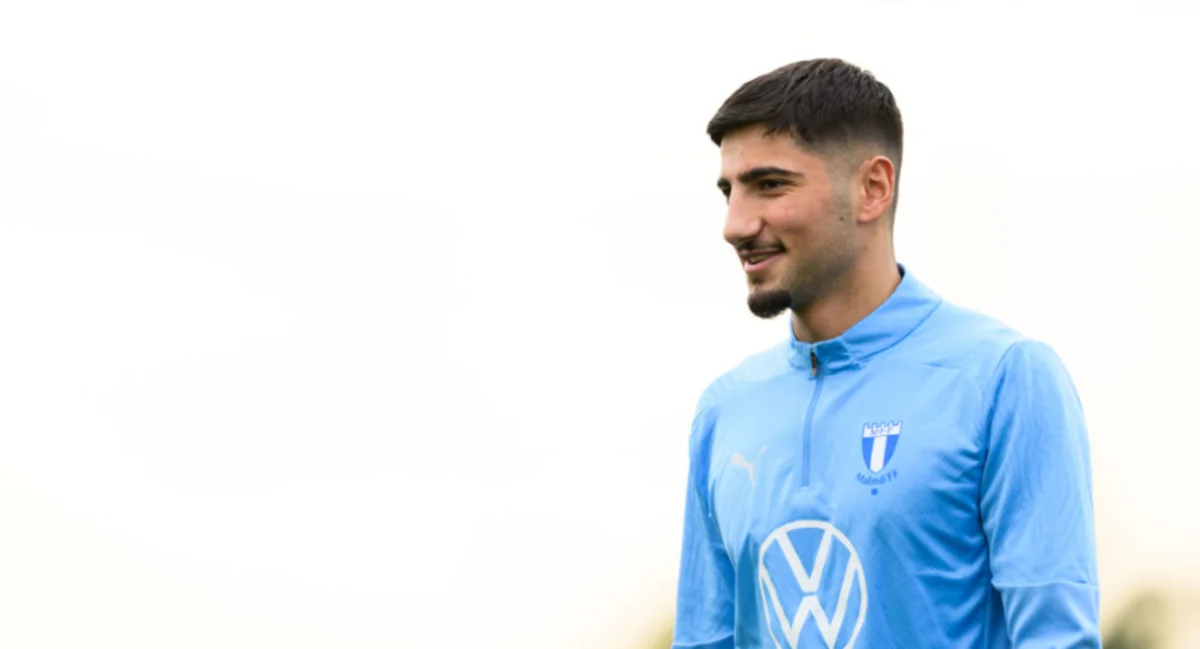 Qarabağın rəqibi futbolçusu ilə yollarını ayırıb