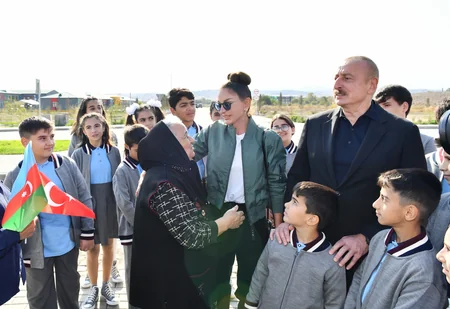 Ilham Aliyev, Mehriban Aliyeva meet with Aghali village residents