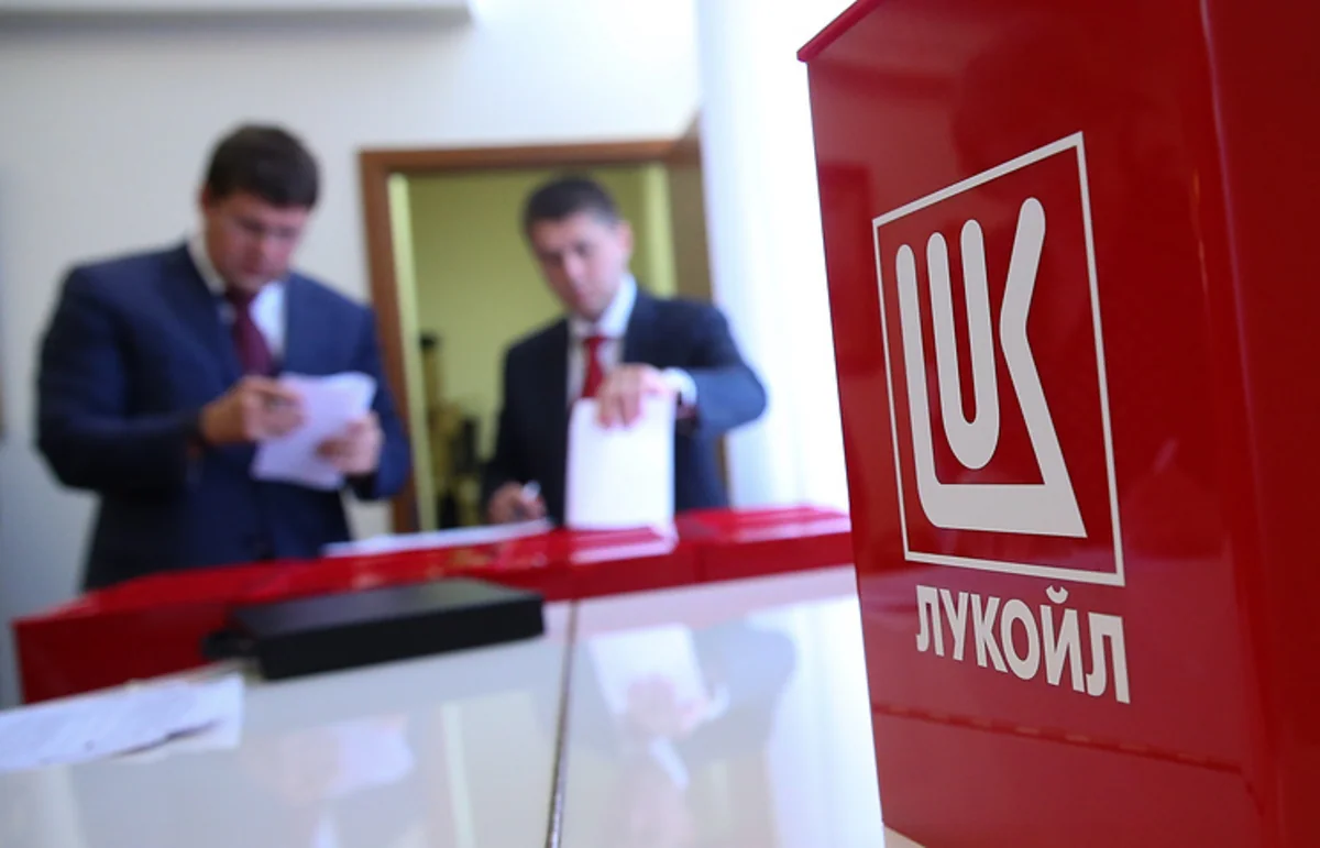 Lukoyl 1 milyard dollarlıq avroistiqrazların yerləşdirilməsini başa çatdırıb
