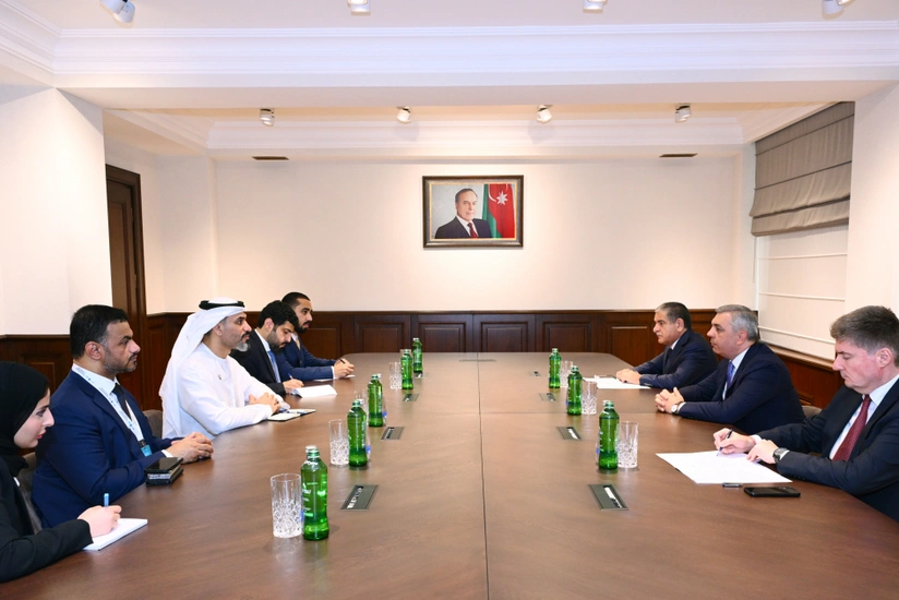 Samir Nuriyev BƏƏ-nin Hesablama Qurumunun nümayəndə heyəti ilə görüşüb