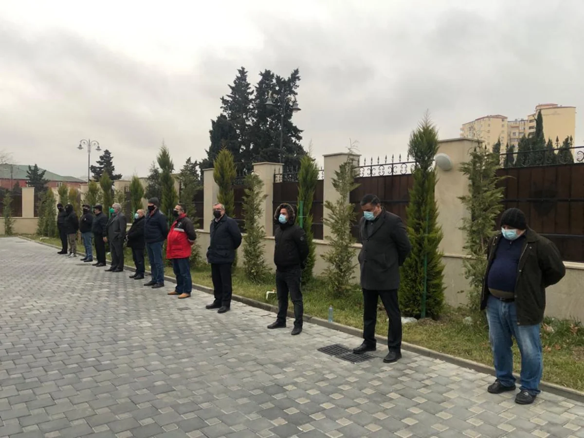 Bakıda karantini pozan kafe sahibi 4 min manat cərimələndi